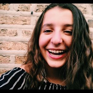 Meet your Posher, Ariana